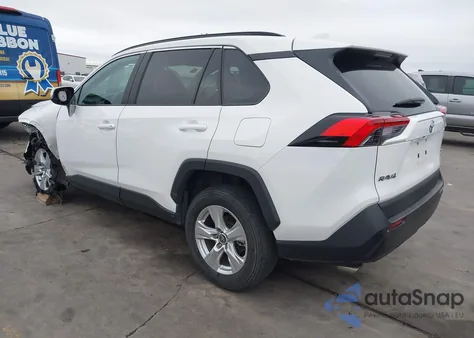 2020 Toyota Rav4 Xle z USA, uszkodzony, nr VIN 2T3W1RFV3LW091389